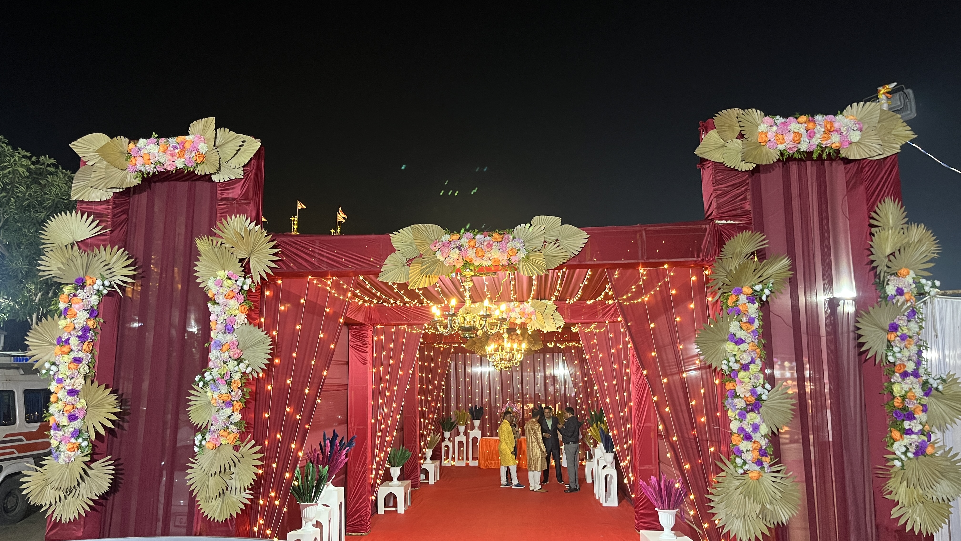Gate Entry Decoration 