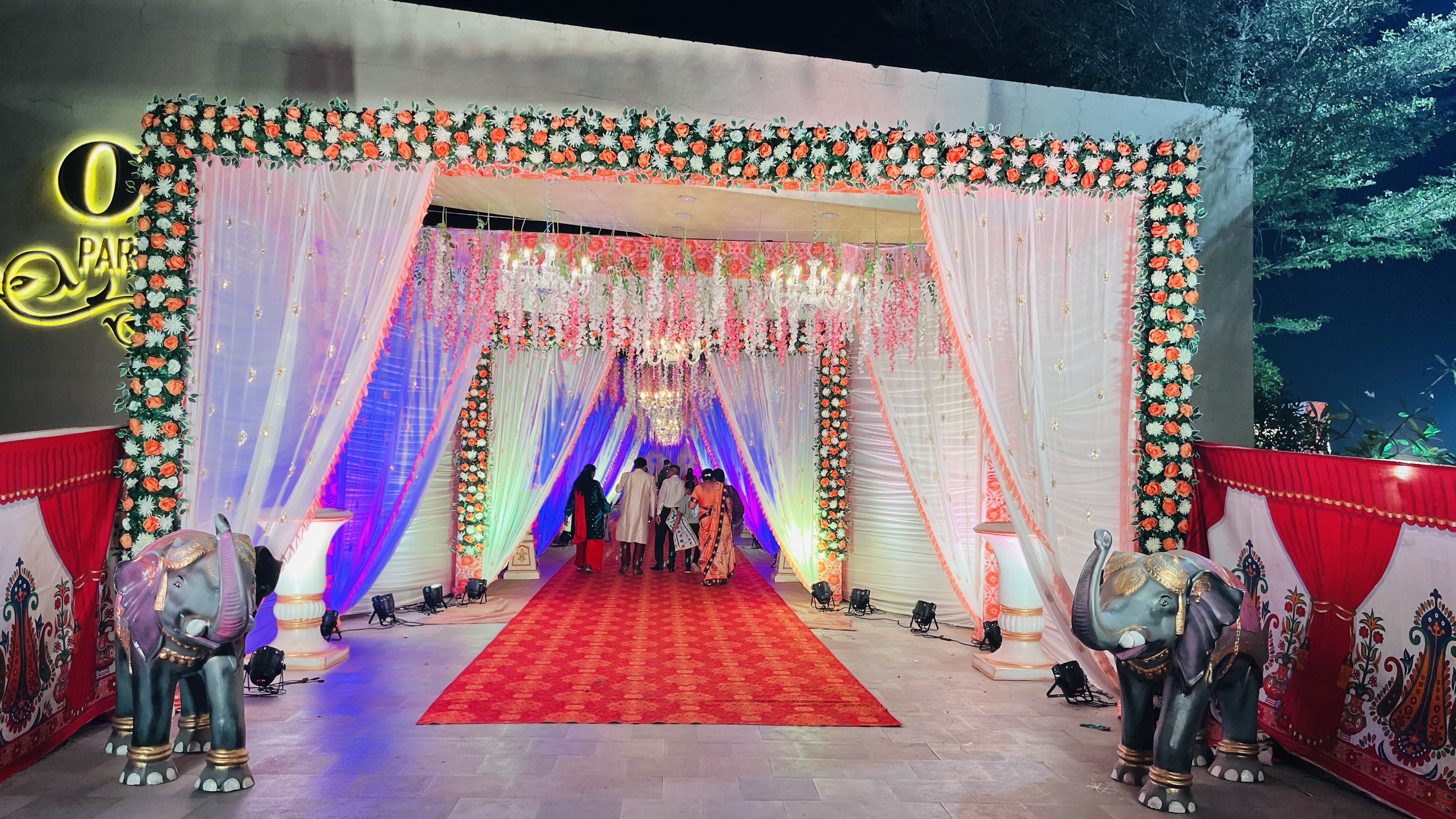 Gate Entry Decoration 