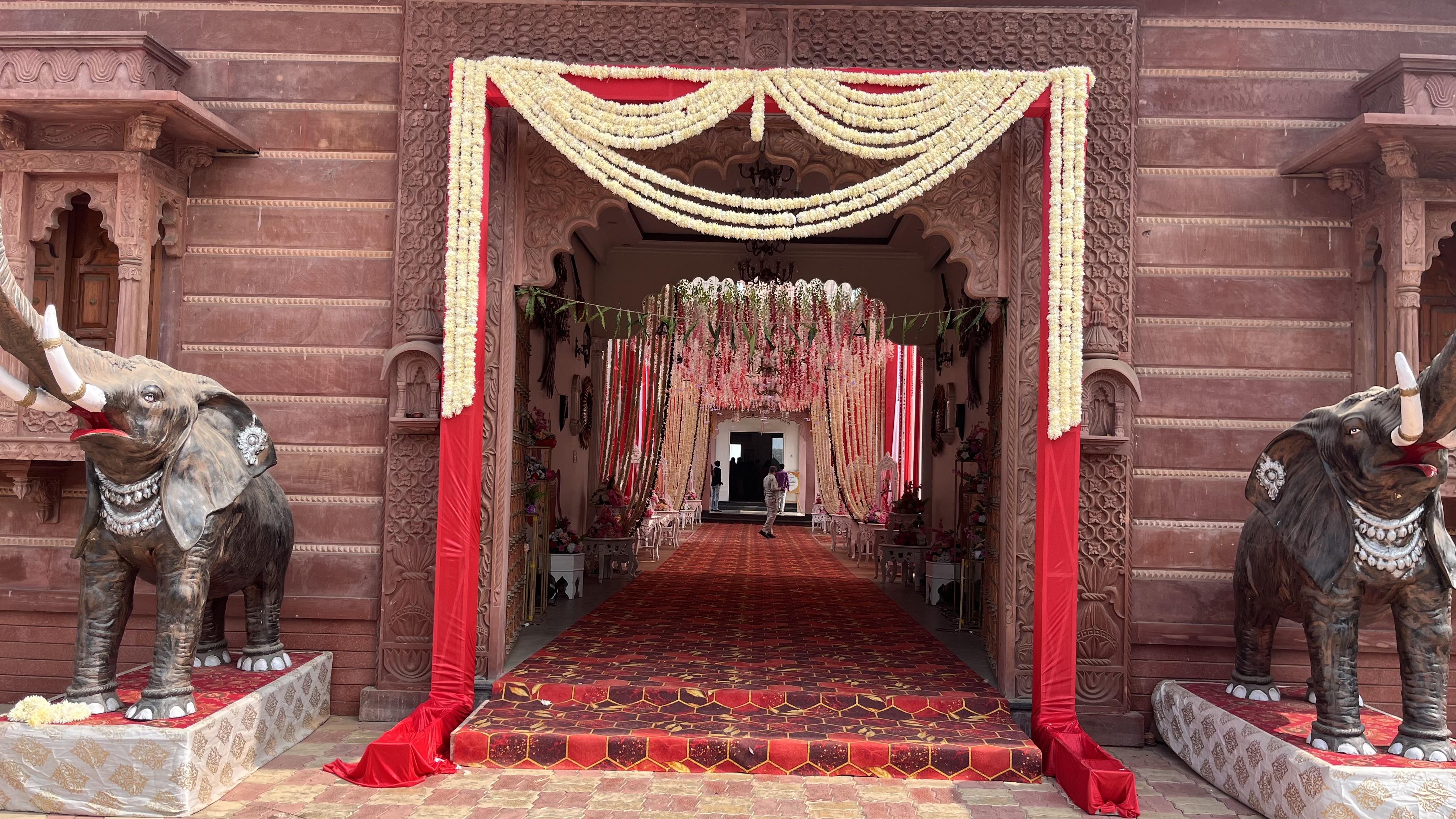 Gate Entry Decoration 